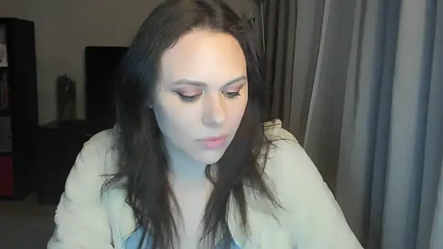 MollyCheiz online show from 04/08/26, 11:05