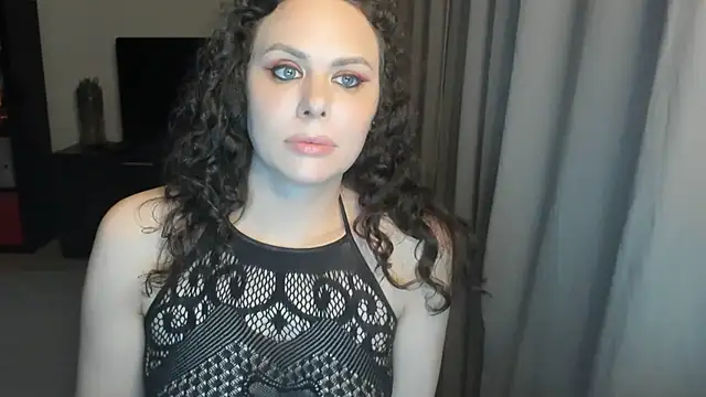 Snapshot of MollyCheiz chatting on 06/06/26, 08:35 MollyCheiz online show from 06/06/26, 08:35