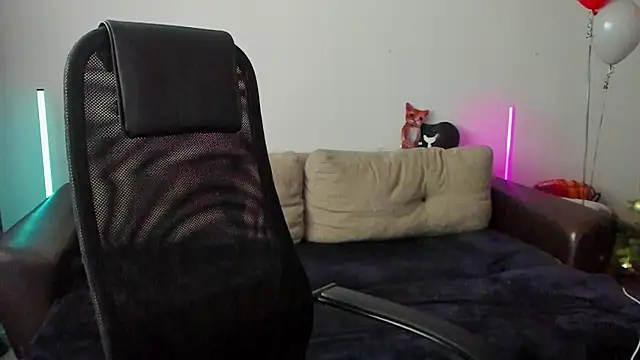 Ostin meow online show from 01/14/26, 07:14