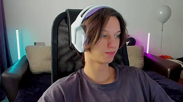 Ostin meow online show from 01/18/26, 09:24