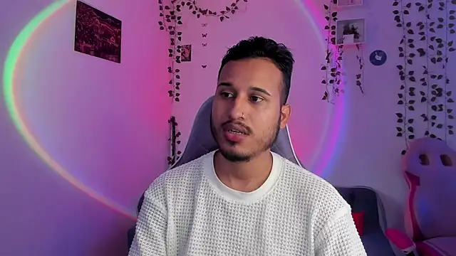 Raf brunette online show from 12/02/24, 11:34