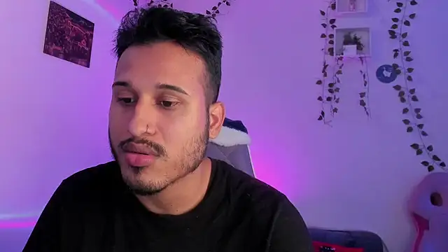 Raf brunette online show from 12/05/24, 12:55