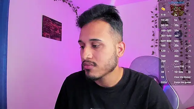 Raf brunette online show from 12/20/24, 12:27