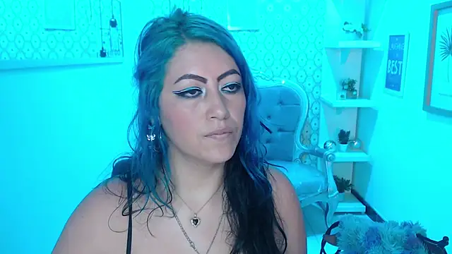 Snapshot of scarleth_blue chatting on 03/18/25, 02:58 scarleth blue online show from 03/18/25, 02:58