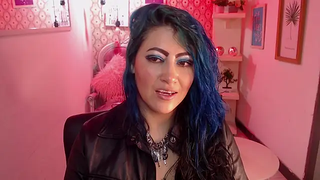Snapshot of scarleth_blue chatting on 09/15/25, 02:22 scarleth blue online show from 09/15/25, 02:22