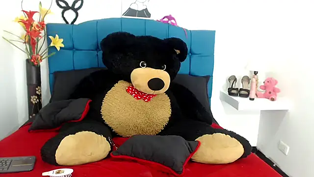 Bonnie-Kim online show from 01/13/25, 02:11