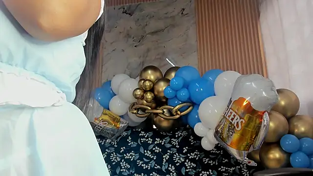 Any topless online show from 09/26/25, 11:03