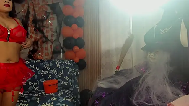 Any topless online show from 10/29/25, 11:01