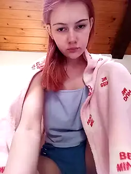 ella grays online show from 01/01/25, 02:20