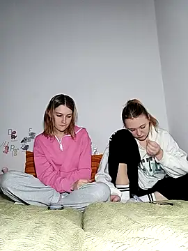 ella grays online show from 03/12/26, 06:47