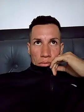 FlacoDani online show from 10/22/25, 11:21