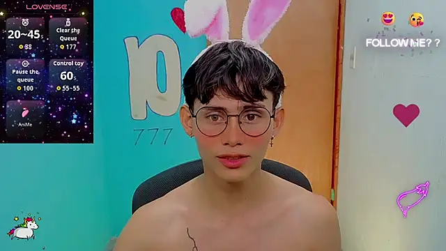 Snapshot of tanjiro_cute chatting on 05/30/26, 03:03 tanjiro cute online show from 05/30/26, 03:03