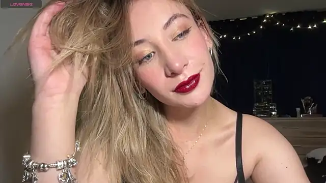 Gabby cruz  online show from 01/18/25, 04:15