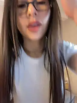 EymiCuper online show from 02/24/25, 07:52