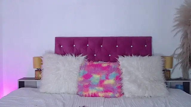 alinakiss online show from 01/28/25, 08:25