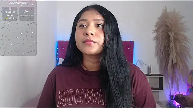 alinakiss online show from 11/08/25, 05:40