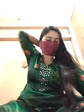 Magical Girl- online show from 03/16/25, 03:25