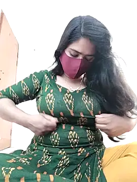 Magical Girl- online show from 04/04/26, 05:06