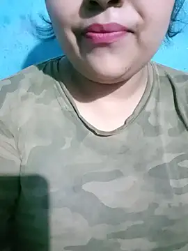 Love-Veronica online show from 07/18/26, 06:34
