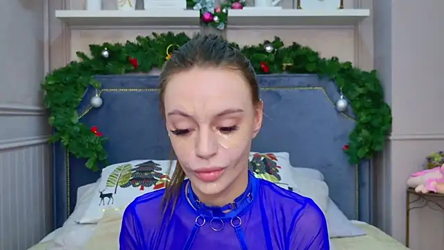 RebeccaMartons online show from 12/23/24, 12:57