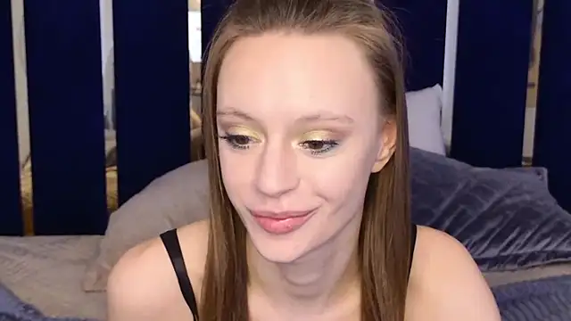 RebeccaMartons online show from 01/28/25, 03:25