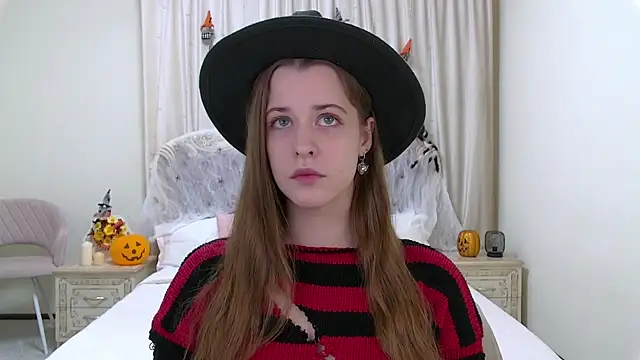 Snapshot of AgataAisitt chatting on 10/29/25, 05:36 AgataAisitt online show from 10/29/25, 05:36