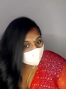 Sexy Radhikaa online show from 02/14/25, 01:45