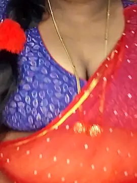 Sexy Radhikaa online show from 11/18/25, 02:06
