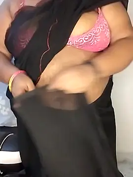 Sexy Radhikaa online show from 05/26/26, 11:23