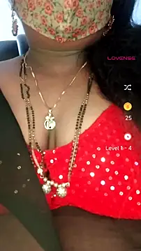 Snapshot of Sexy_Radhikaa chatting on 06/27/26, 06:07 Sexy Radhikaa online show from 06/27/26, 06:07