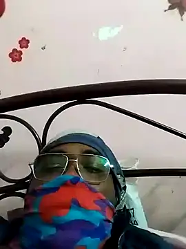 Snapshot of Jeetshine_1234 chatting on 12/11/24, 12:44 Jeetshine 1234 online show from 12/11/24, 12:44