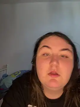 hotiee online show from 04/10/26, 10:53