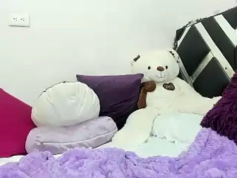 macarenaawills online show from 01/24/25, 08:54