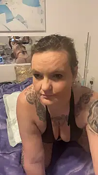 Snapshot of Inked_blondi chatting on 01/08/25, 11:19 Inked blondi online show from 01/08/25, 11:19