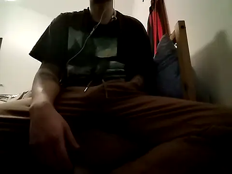 Snapshot of Matteonucera939 chatting on 02/26/26, 05:34 Matteonucera939 online show from 02/26/26, 05:34