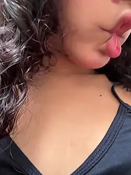 ChantalHans online show from 02/15/26, 06:04