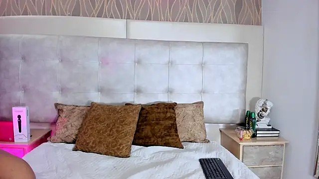 ChantalHans online show from 03/30/26, 10:22