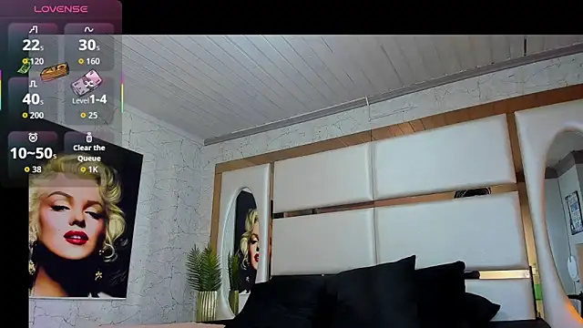 Pandora Rey2 online show from 09/16/25, 02:18