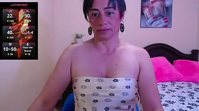 sara florez1 online show from 01/08/26, 11:12