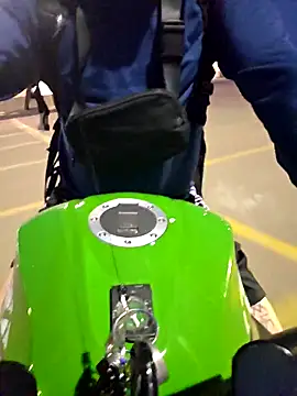 Snapshot of Fuckboy4public chatting on 09/11/25, 02:33 Fuckboy4public online show from 09/11/25, 02:33