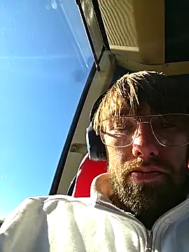 Snapshot of Fuckboy4public chatting on 10/09/25, 08:07 Fuckboy4public online show from 10/09/25, 08:07