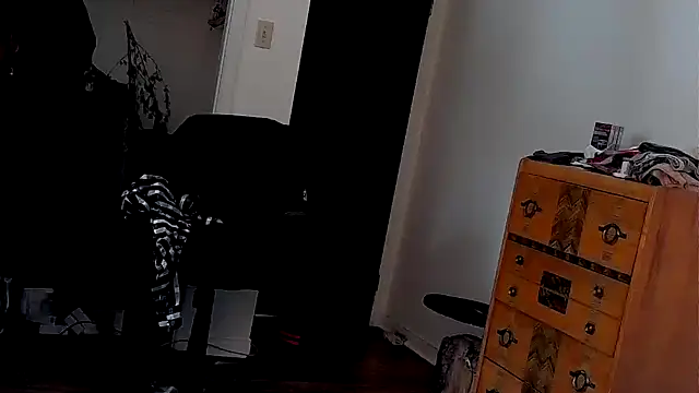 Snapshot of Fuckboy4public chatting on 11/12/25, 06:19 Fuckboy4public online show from 11/12/25, 06:19