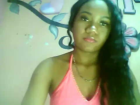 Snapshot of Fariana01 chatting on 01/11/25, 08:32 Fariana01 online show from 01/11/25, 08:32