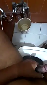 Snapshot of Sandy_1692 chatting on 12/06/24, 02:57 Sandy 1692 online show from 12/06/24, 02:57