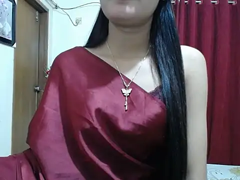 Snapshot of taisina chatting on 02/21/25, 04:26 taisina online show from 02/21/25, 04:26