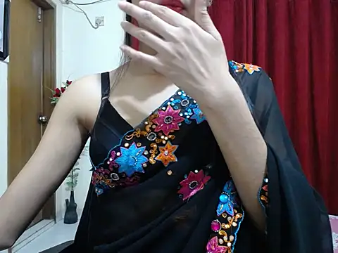 Snapshot of taisina chatting on 03/10/25, 08:34 taisina online show from 03/10/25, 08:34