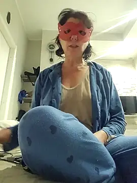 Vagabondainnamorata online show from 11/14/25, 04:00