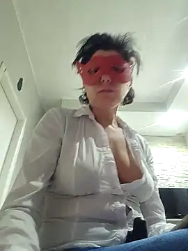 Vagabondainnamorata online show from 04/13/26, 02:50