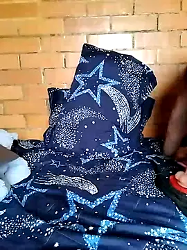 Snapshot of Scarlett45_ chatting on 02/18/25, 03:10 Scarlett45 online show from 02/18/25, 03:10