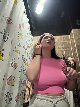 BellaaNoir online show from 04/22/26, 06:42